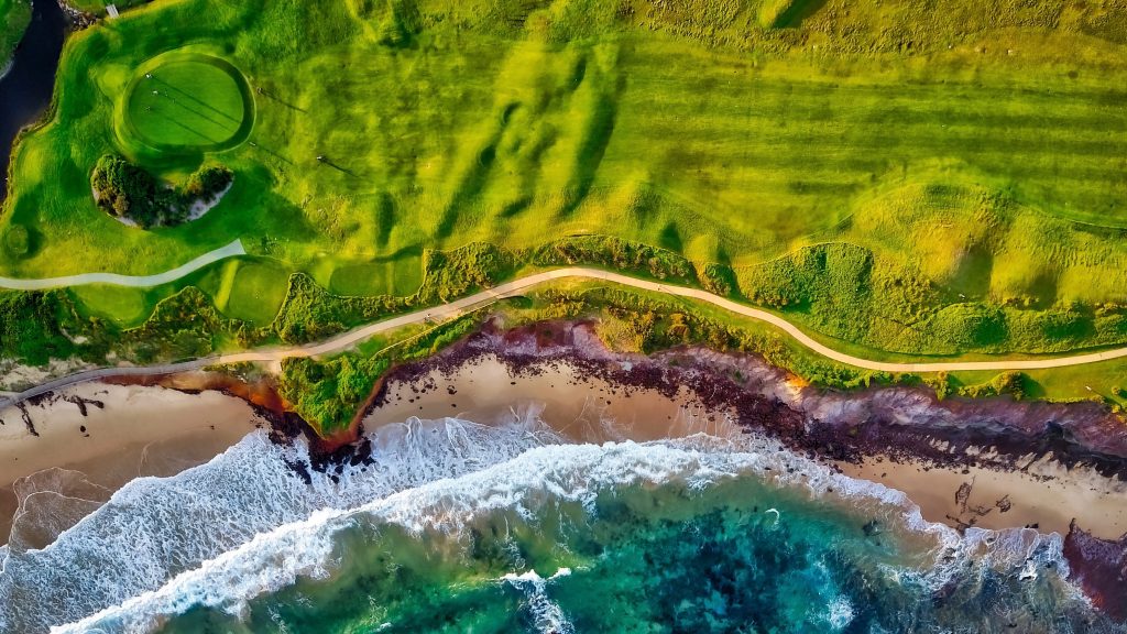 Reparto a domicilio con drones en campo de golf - Drone to Yacht